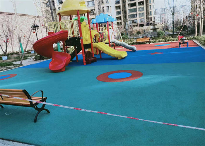 塑膠場地